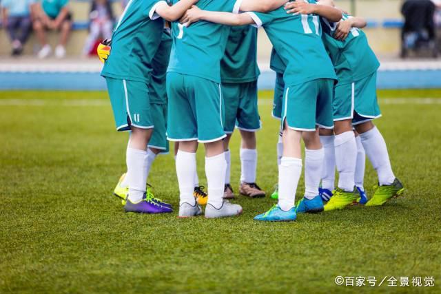 安迪·卡罗尔回忆加入利物浦时的复杂心情